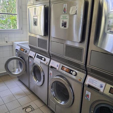 Studio Dans Residence Pour Location Courte Duree Et Etudiants Parking Gratuit Gières Exterior foto