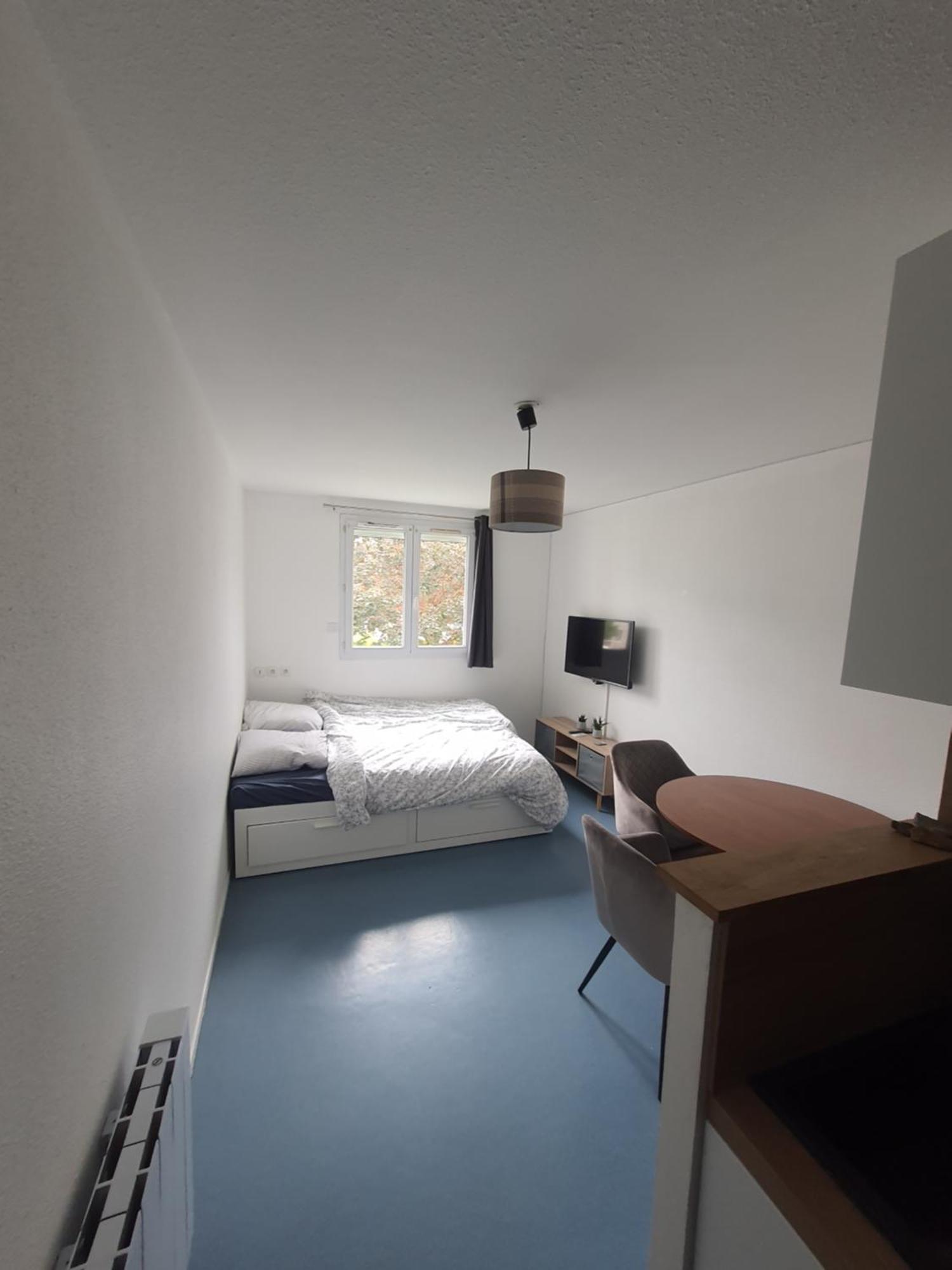 Studio Dans Residence Pour Location Courte Duree Et Etudiants Parking Gratuit Gières Exterior foto